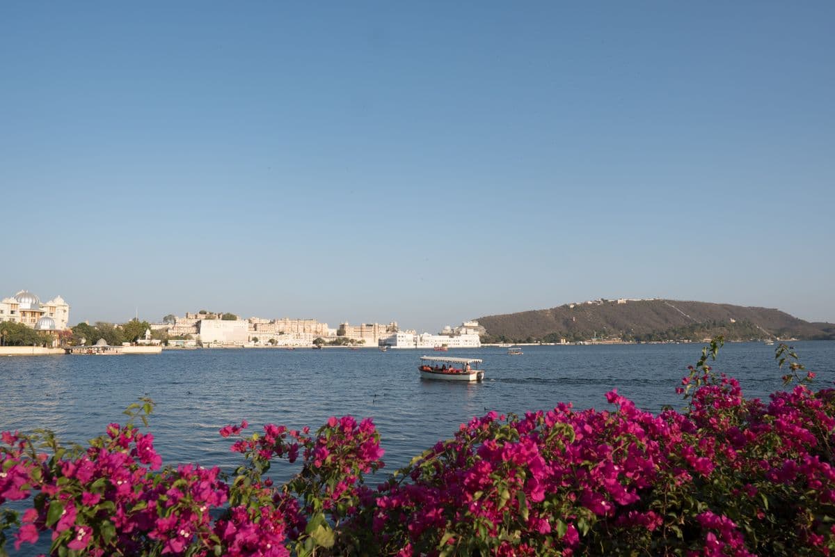 Boat on Lake Pichola